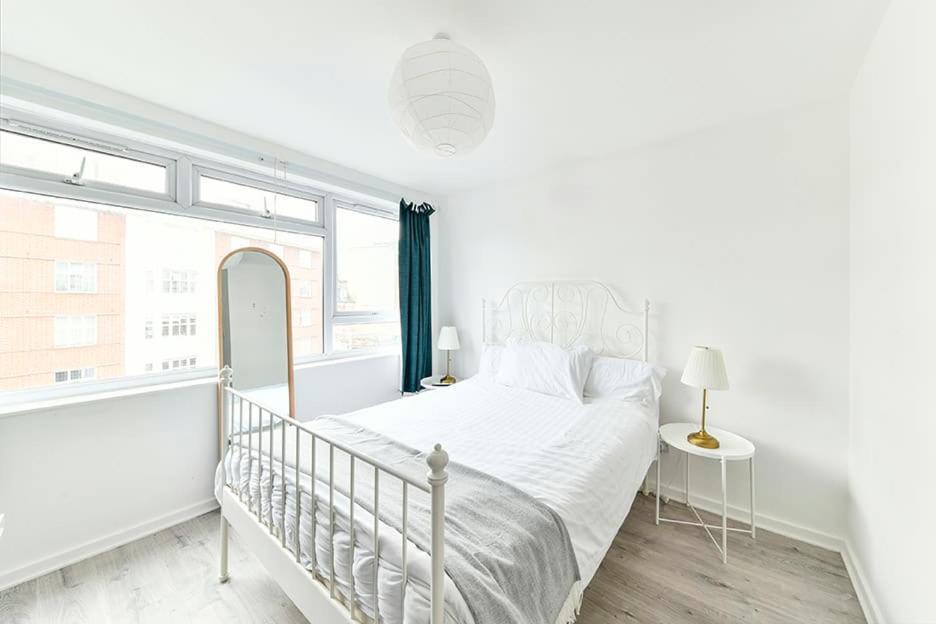 The Elden - No14 - Fairway Hosting Apartament Londra